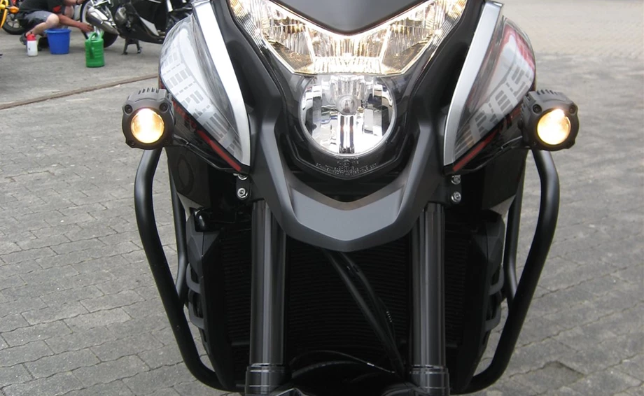 Umbgebautes Motorrad Honda VFR1200X Crosstourer Bild 13: Umbgebautes Motorrad Honda VFR1200X Crosstourer