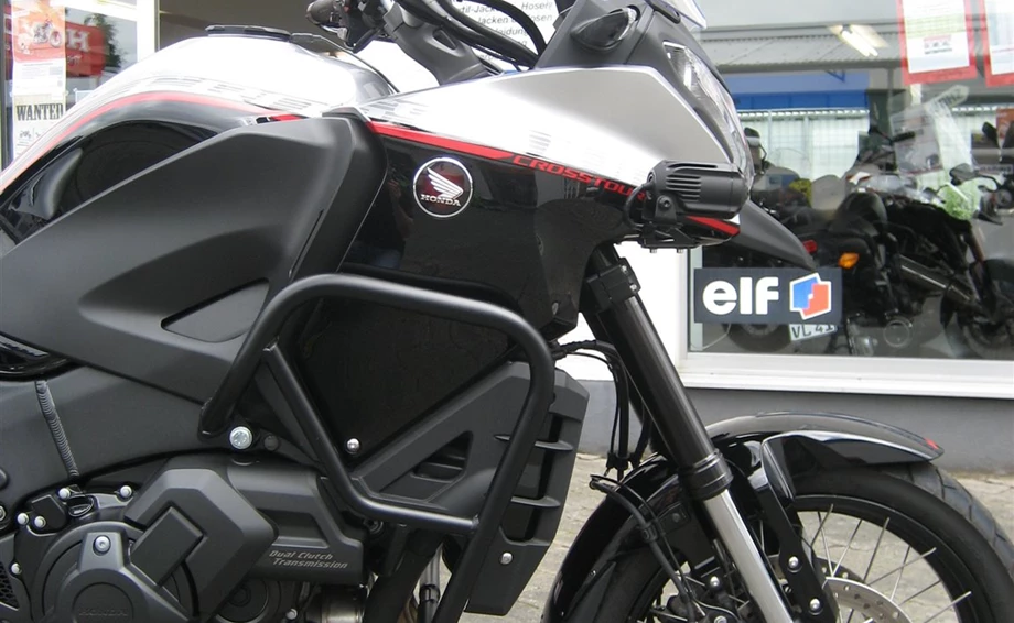 Umbgebautes Motorrad Honda VFR1200X Crosstourer Bild 3: Umbgebautes Motorrad Honda VFR1200X Crosstourer