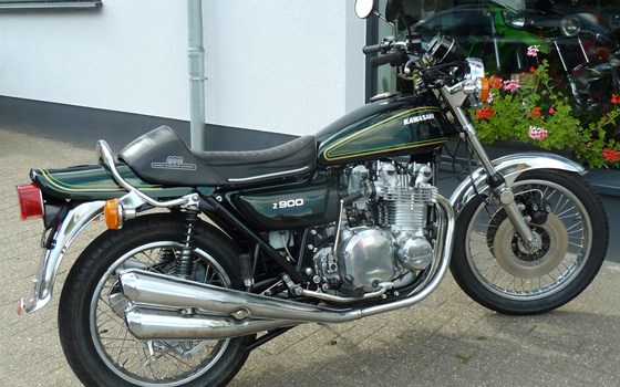 Umgebautes Motorrad Kawasaki Z900 von Zweirad Schneider Inh. Gerd Schneider - Bild 1 Umgebautes Motorrad Kawasaki Z900 von Zweirad Schneider Inh. Gerd Schneider - Bild 1