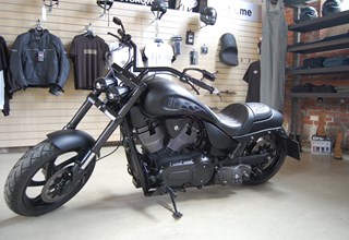 Victory Hammer 8-Ball