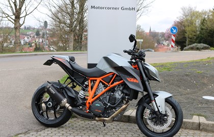 KTM 1290 Super Duke R Custom Bike KTM 1290 Super Duke R Custom Bike