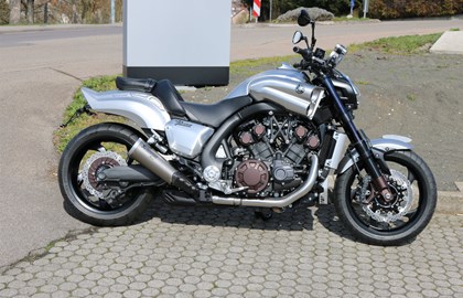 Yamaha V-MAX Custom Bike Yamaha V-MAX Custom Bike