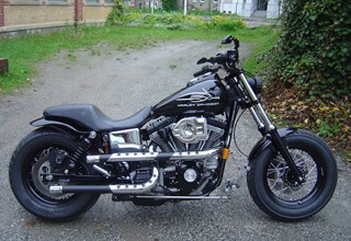 Harley-Davidson Dyna Super Glide FXD