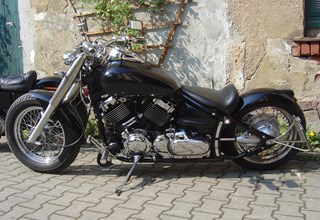 Yamaha XVS 650 Drag Star