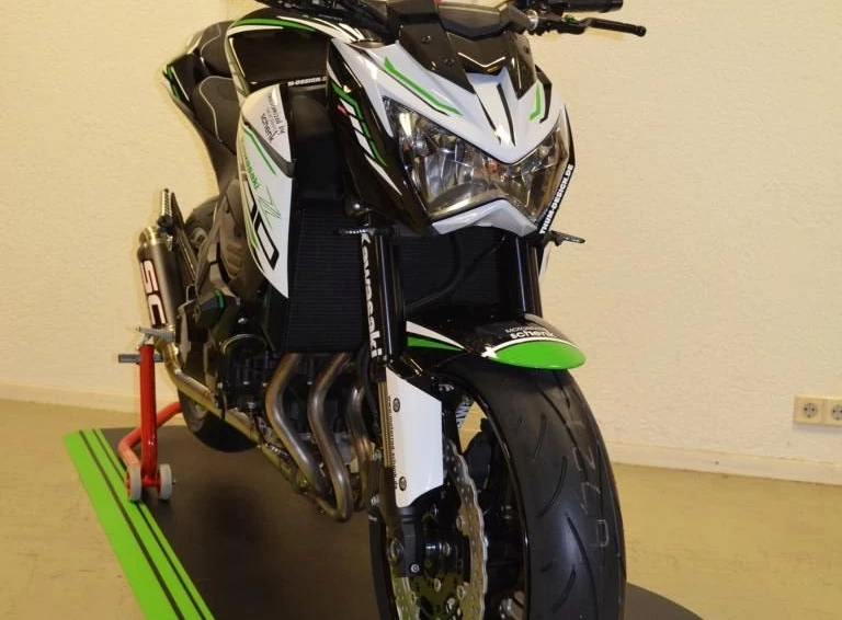 Umbgebautes Motorrad Kawasaki Z 800 e Bild 10: Umbgebautes Motorrad Kawasaki Z 800 e