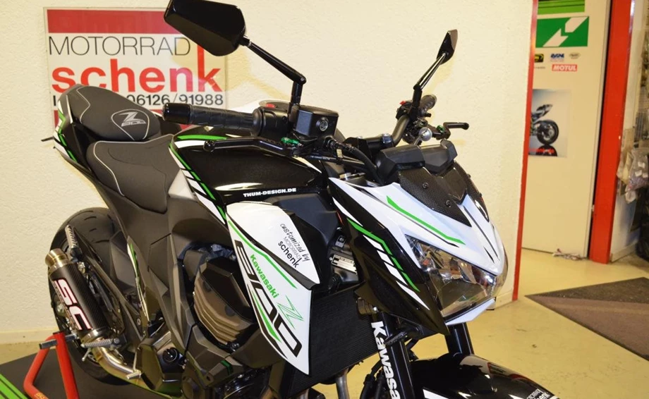 Umbgebautes Motorrad Kawasaki Z 800 e Bild 11: Umbgebautes Motorrad Kawasaki Z 800 e