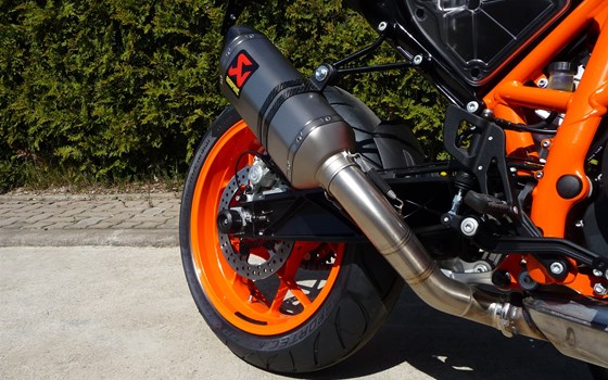 Umgebautes Motorrad KTM 690 Duke R von Bräuer Motorradsport KG - Bild 8 Umgebautes Motorrad KTM 690 Duke R von Bräuer Motorradsport KG - Bild 8