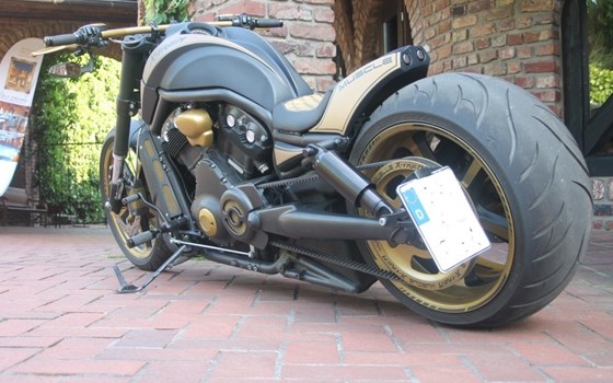 Umgebautes Motorrad Harley-Davidson V-Rod Muscle VRSCF von X-Trem Custombikes - Bild 1 Umgebautes Motorrad Harley-Davidson V-Rod Muscle VRSCF von X-Trem Custombikes - Bild 1