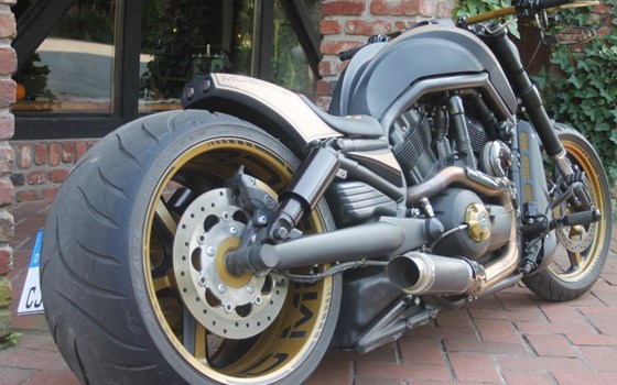 Umgebautes Motorrad Harley-Davidson V-Rod Muscle VRSCF von X-Trem Custombikes - Bild 10 Umgebautes Motorrad Harley-Davidson V-Rod Muscle VRSCF von X-Trem Custombikes - Bild 10