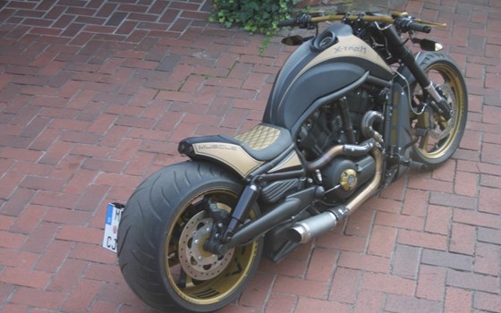 Umgebautes Motorrad Harley-Davidson V-Rod Muscle VRSCF von X-Trem Custombikes - Bild 13 Umgebautes Motorrad Harley-Davidson V-Rod Muscle VRSCF von X-Trem Custombikes - Bild 13