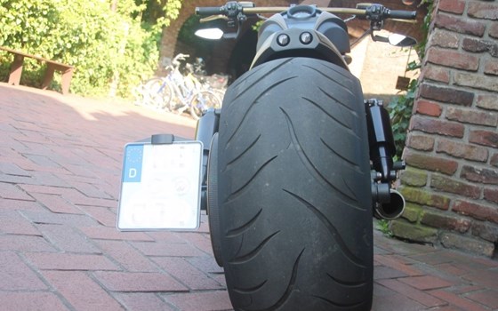 Umgebautes Motorrad Harley-Davidson V-Rod Muscle VRSCF von X-Trem Custombikes - Bild 3 Umgebautes Motorrad Harley-Davidson V-Rod Muscle VRSCF von X-Trem Custombikes - Bild 3