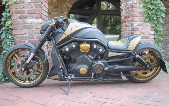 Umgebautes Motorrad Harley-Davidson V-Rod Muscle VRSCF von X-Trem Custombikes - Bild 4 Umgebautes Motorrad Harley-Davidson V-Rod Muscle VRSCF von X-Trem Custombikes - Bild 4