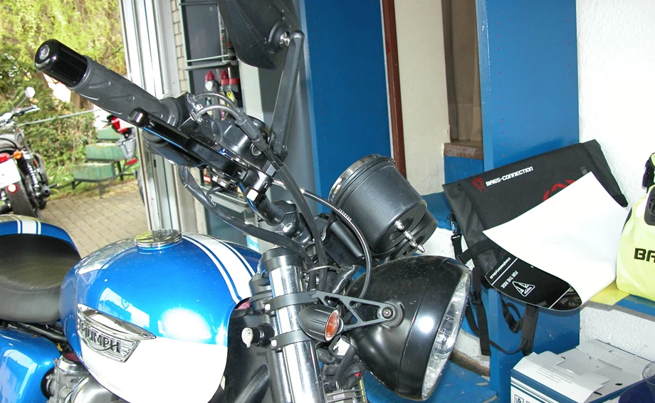 Umbgebautes Motorrad Triumph Thruxton Bild 5: Umbgebautes Motorrad Triumph Thruxton