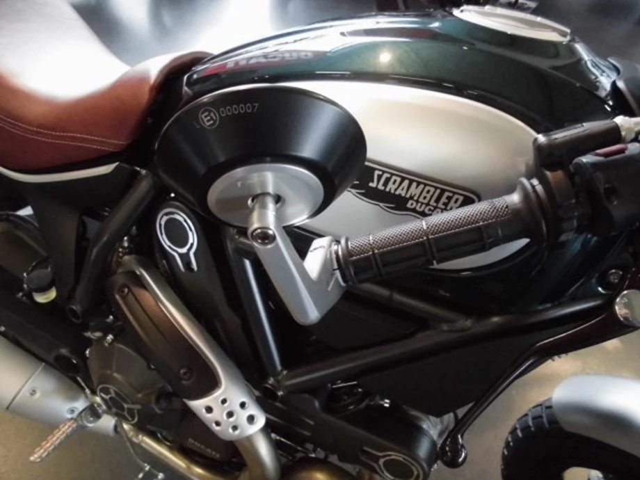 Umbgebautes Motorrad Ducati Scrambler Icon Bild 6: Umbgebautes Motorrad Ducati Scrambler Icon