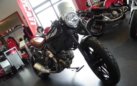 Umgebautes Motorrad Ducati Scrambler Icon von Team Wahlers GmbH - Bild 9 Umgebautes Motorrad Ducati Scrambler Icon von Team Wahlers GmbH - Bild 9