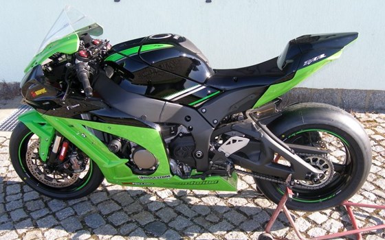 Umgebautes Motorrad Kawasaki Ninja ZX-10R von Motorrad Service Scheibe - Bild 4 Umgebautes Motorrad Kawasaki Ninja ZX-10R von Motorrad Service Scheibe - Bild 4