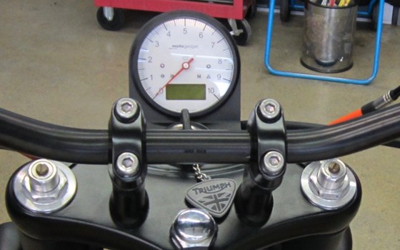 Umgebautes Motorrad Triumph Thunderbird Sport von ebnerfriedrich - Bild 4