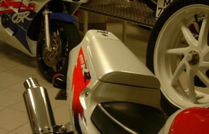 Honda CBR 400 RR Custom Bike Honda CBR 400 RR Custom Bike