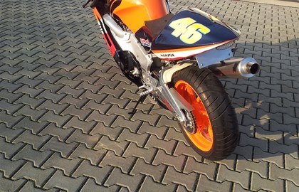 Honda CBR 400 RR Custom Bike Honda CBR 400 RR Custom Bike