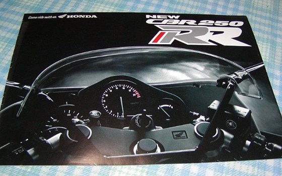 Umgebautes Motorrad Honda CBR 250 RR von Motorrad Wagner - Bild 16 Umgebautes Motorrad Honda CBR 250 RR von Motorrad Wagner - Bild 16