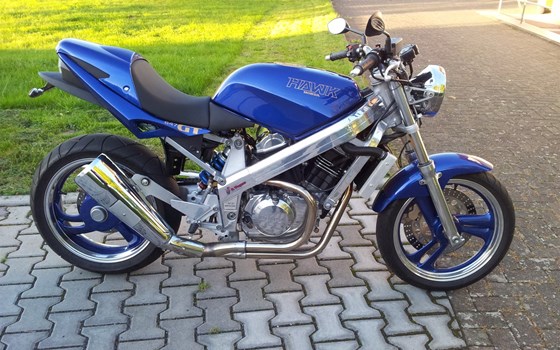 Umgebautes Motorrad Honda NT 650 Hawk GT von Motorrad Wagner - Bild 1 Umgebautes Motorrad Honda NT 650 Hawk GT von Motorrad Wagner - Bild 1