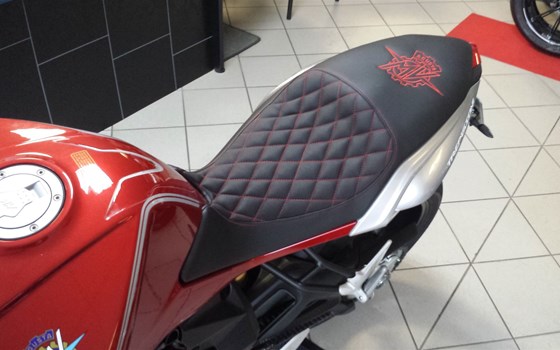 Umgebautes Motorrad MV Agusta Brutale 800 von Motorrad Wagner - Bild 18 Umgebautes Motorrad MV Agusta Brutale 800 von Motorrad Wagner - Bild 18