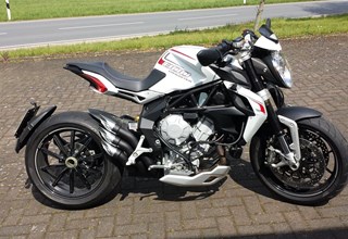 MV Agusta Dragster 800 RR