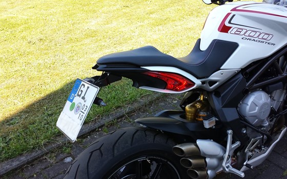 Umgebautes Motorrad MV Agusta Dragster 800 RR von Motorrad Wagner - Bild 9 Umgebautes Motorrad MV Agusta Dragster 800 RR von Motorrad Wagner - Bild 9