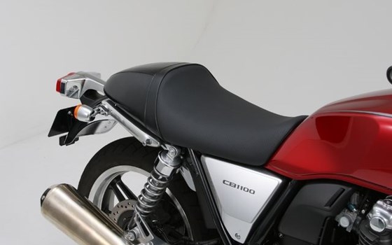 Umgebautes Motorrad Honda CB 1100 von Motorrad Wagner - Bild 16 Umgebautes Motorrad Honda CB 1100 von Motorrad Wagner - Bild 16