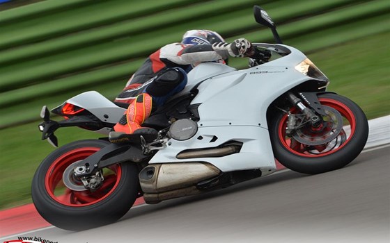 Umgebautes Motorrad Ducati 899 Panigale von Kevin Auer Bike Performance GmbH - Bild 1 Umgebautes Motorrad Ducati 899 Panigale von Kevin Auer Bike Performance GmbH - Bild 1