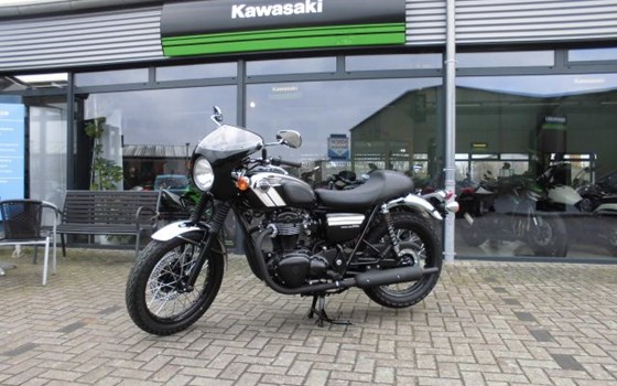 Umgebautes Motorrad Kawasaki W800 von Team Wahlers GmbH - Bild 3 Umgebautes Motorrad Kawasaki W800 von Team Wahlers GmbH - Bild 3