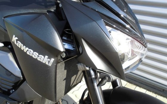 Umgebautes Motorrad Kawasaki Z 800 von Team Wahlers GmbH - Bild 6 Umgebautes Motorrad Kawasaki Z 800 von Team Wahlers GmbH - Bild 6