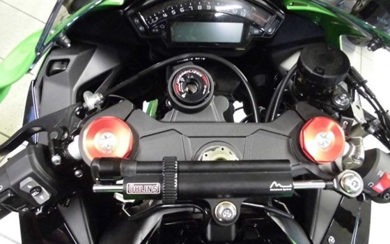 Umgebautes Motorrad Kawasaki Ninja ZX-10R von Team Wahlers GmbH - Bild 5 Umgebautes Motorrad Kawasaki Ninja ZX-10R von Team Wahlers GmbH - Bild 5