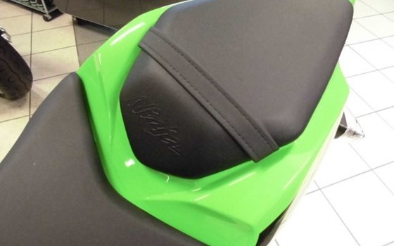 Umgebautes Motorrad Kawasaki Ninja ZX-10R von Team Wahlers GmbH - Bild 7 Umgebautes Motorrad Kawasaki Ninja ZX-10R von Team Wahlers GmbH - Bild 7