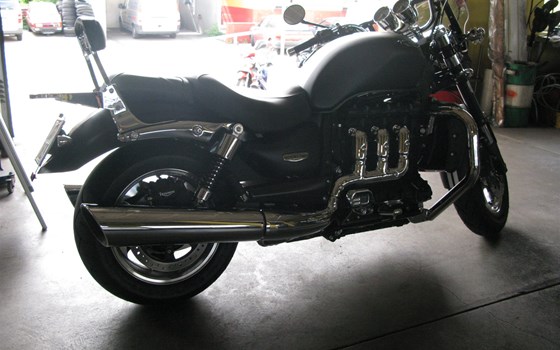 Umgebautes Motorrad Triumph Rocket III Roadster von HK-Technik Kemeter OG - Bild 5 Umgebautes Motorrad Triumph Rocket III Roadster von HK-Technik Kemeter OG - Bild 5