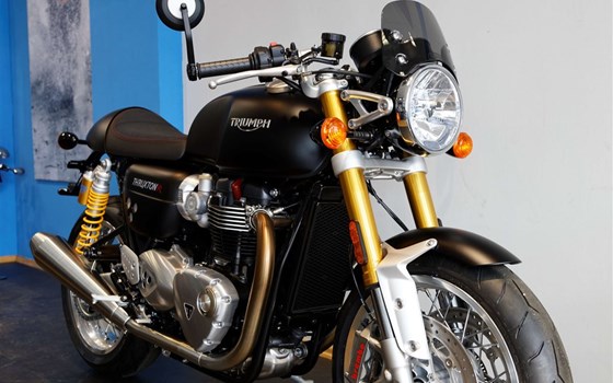 Umgebautes Motorrad Triumph Thruxton 1200R von Promotec GmbH - Bild 1 Umgebautes Motorrad Triumph Thruxton 1200R von Promotec GmbH - Bild 1
