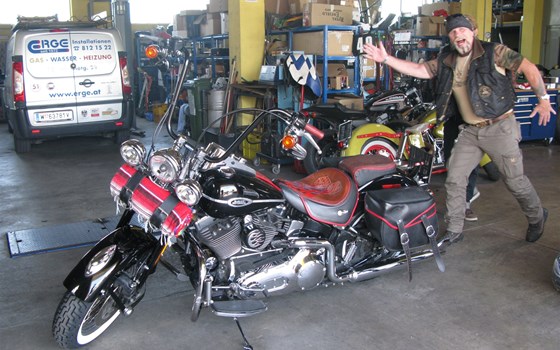 Umgebautes Motorrad Harley-Davidson Softail Springer FXSTSI von HK-Technik Kemeter OG - Bild 8 Umgebautes Motorrad Harley-Davidson Softail Springer FXSTSI von HK-Technik Kemeter OG - Bild 8
