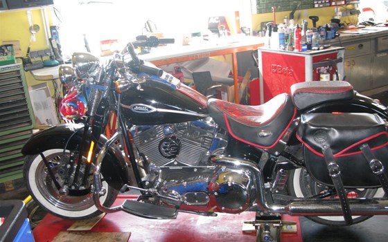 Umgebautes Motorrad Harley-Davidson Softail Springer FXSTSI von HK-Technik Kemeter OG - Bild 1 Umgebautes Motorrad Harley-Davidson Softail Springer FXSTSI von HK-Technik Kemeter OG - Bild 1