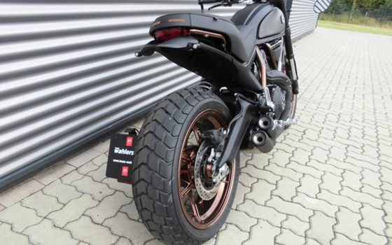 Umgebautes Motorrad Ducati Scrambler Full Throttle von Team Wahlers GmbH - Bild 3 Umgebautes Motorrad Ducati Scrambler Full Throttle von Team Wahlers GmbH - Bild 3