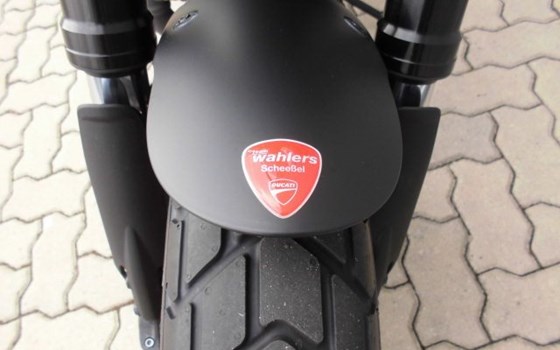 Umgebautes Motorrad Ducati Scrambler Full Throttle von Team Wahlers GmbH - Bild 8 Umgebautes Motorrad Ducati Scrambler Full Throttle von Team Wahlers GmbH - Bild 8