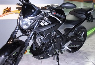 Yamaha MT-03 Yamaha MT-03
