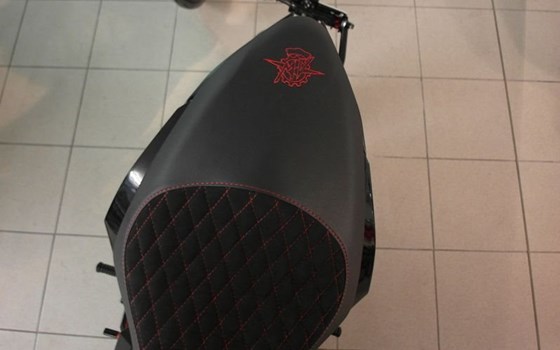 Umgebautes Motorrad MV Agusta Dragster 800 RR von A.T.T.-Tiedemann-Motorräder e.Kfm - Bild 15 Umgebautes Motorrad MV Agusta Dragster 800 RR von A.T.T.-Tiedemann-Motorräder e.Kfm - Bild 15