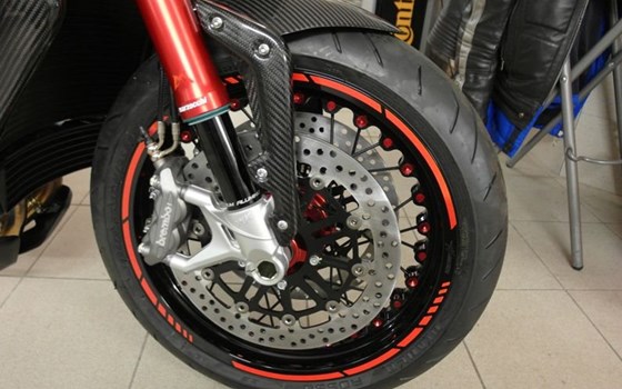 Umgebautes Motorrad MV Agusta Dragster 800 RR von A.T.T.-Tiedemann-Motorräder e.Kfm - Bild 8 Umgebautes Motorrad MV Agusta Dragster 800 RR von A.T.T.-Tiedemann-Motorräder e.Kfm - Bild 8