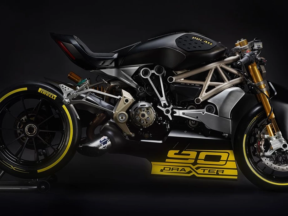 Umbgebautes Motorrad Ducati 959 Panigale Bild 9: Umbgebautes Motorrad Ducati 959 Panigale