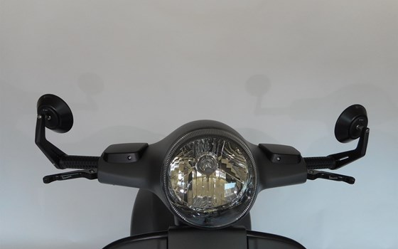 Umgebautes Motorrad Vespa GTS 125 i.e. Super Sport von Jahelka Zweirad GmbH - Bild 5 Umgebautes Motorrad Vespa GTS 125 i.e. Super Sport von Jahelka Zweirad GmbH - Bild 5