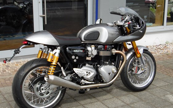 Umgebautes Motorrad Triumph Thruxton 1200R von Klingenberger Kehl GbR - Bild 7 Umgebautes Motorrad Triumph Thruxton 1200R von Klingenberger Kehl GbR - Bild 7