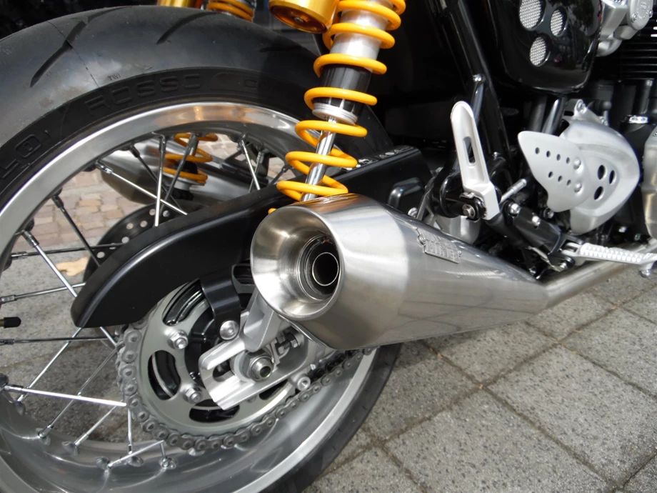 Umbgebautes Motorrad Triumph Thruxton 1200R Bild 8: Umbgebautes Motorrad Triumph Thruxton 1200R