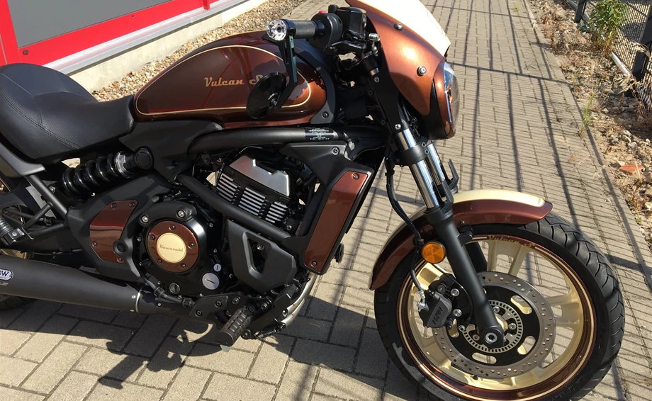 Umbgebautes Motorrad Kawasaki Vulcan S Bild 18: Umbgebautes Motorrad Kawasaki Vulcan S