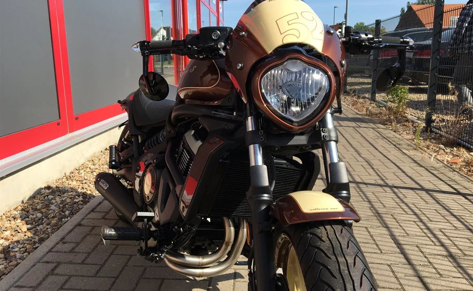 Umbgebautes Motorrad Kawasaki Vulcan S Bild 19: Umbgebautes Motorrad Kawasaki Vulcan S