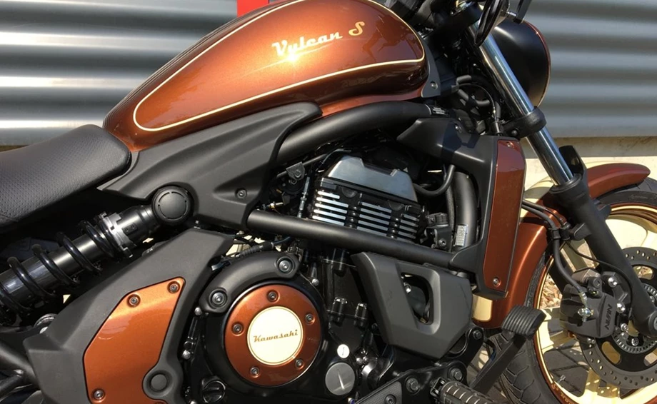 Umbgebautes Motorrad Kawasaki Vulcan S Bild 9: Umbgebautes Motorrad Kawasaki Vulcan S